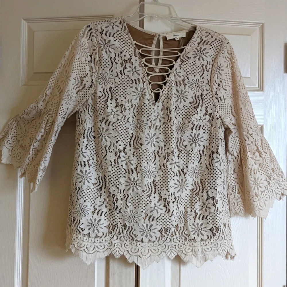 ENTRO Boho M Lace Top Flared Sleeves Corset Neckline Coquette